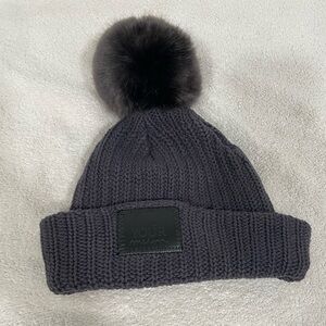 LOVE YOUR MELON Pom Beanie in Grey